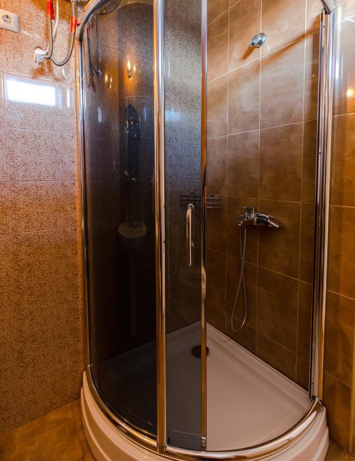 Hotel Simpatia Кобулети Екстериор снимка